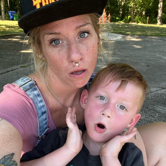 Meet your Posher, Rachael - Picture 3 of 16